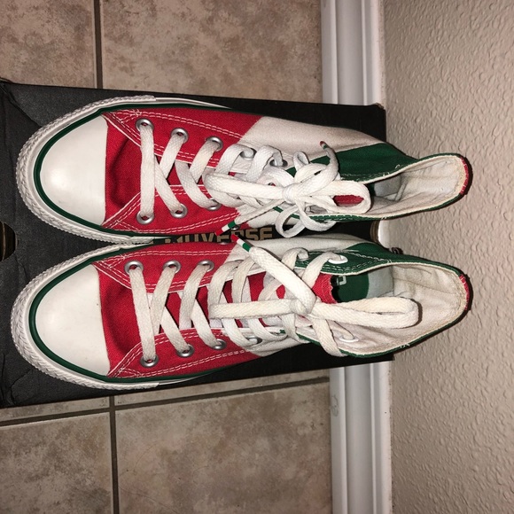 Red, white and green converse Sz 6 - Picture 7 of 7